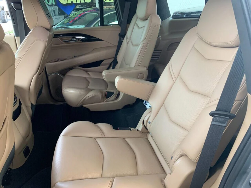 2018 Cadillac Escalade 4th Gen - Image 24 of 31