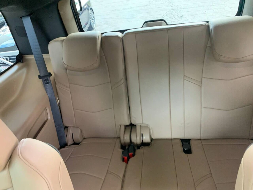 2018 Cadillac Escalade 4th Gen - Image 28 of 31