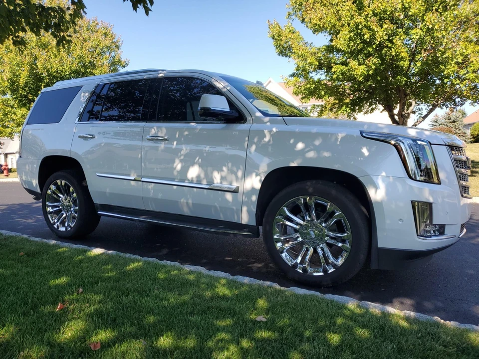 2018 Cadillac Escalade 4th Gen - Image 6 of 8