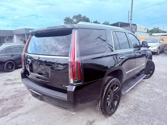 2018 Cadillac Escalade 4th Gen - Image 8 of 20