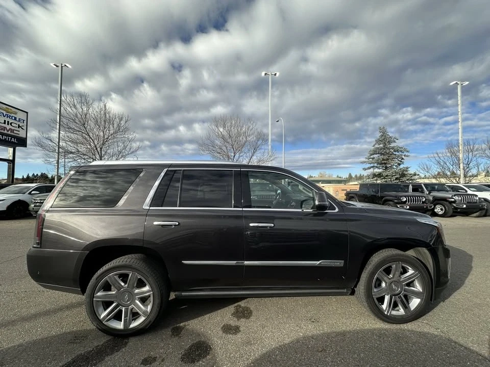2018 Cadillac Escalade 4th Gen - Image 7 of 10