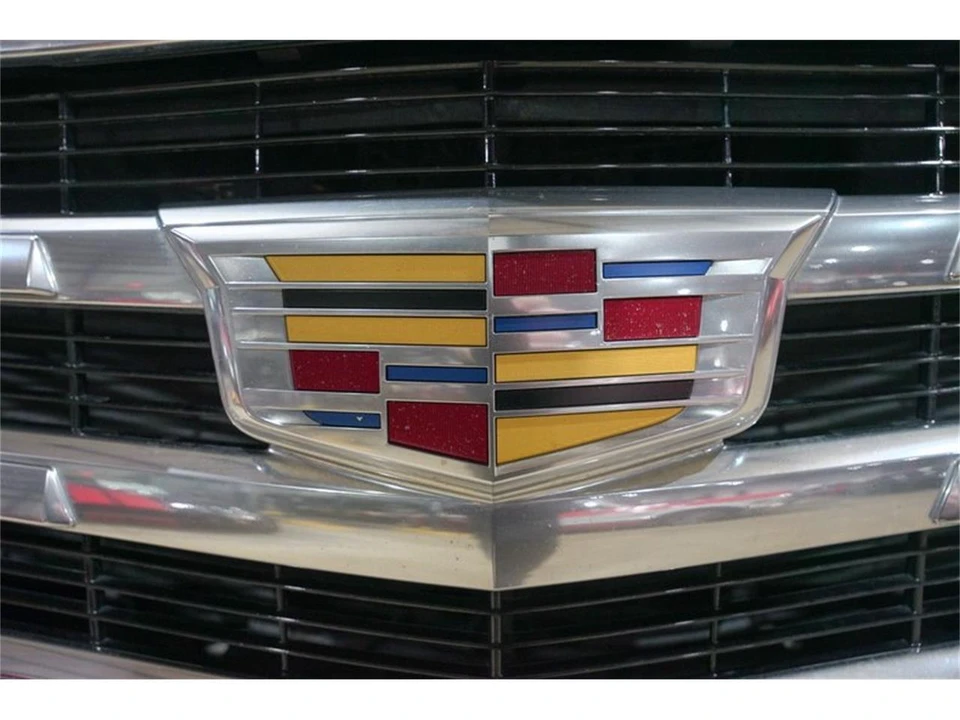 2018 Cadillac Escalade 4th Gen - Image 21 of 31