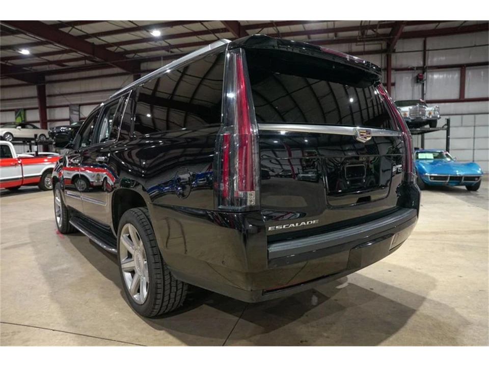 2018 Cadillac Escalade 4th Gen - Image 6 of 31