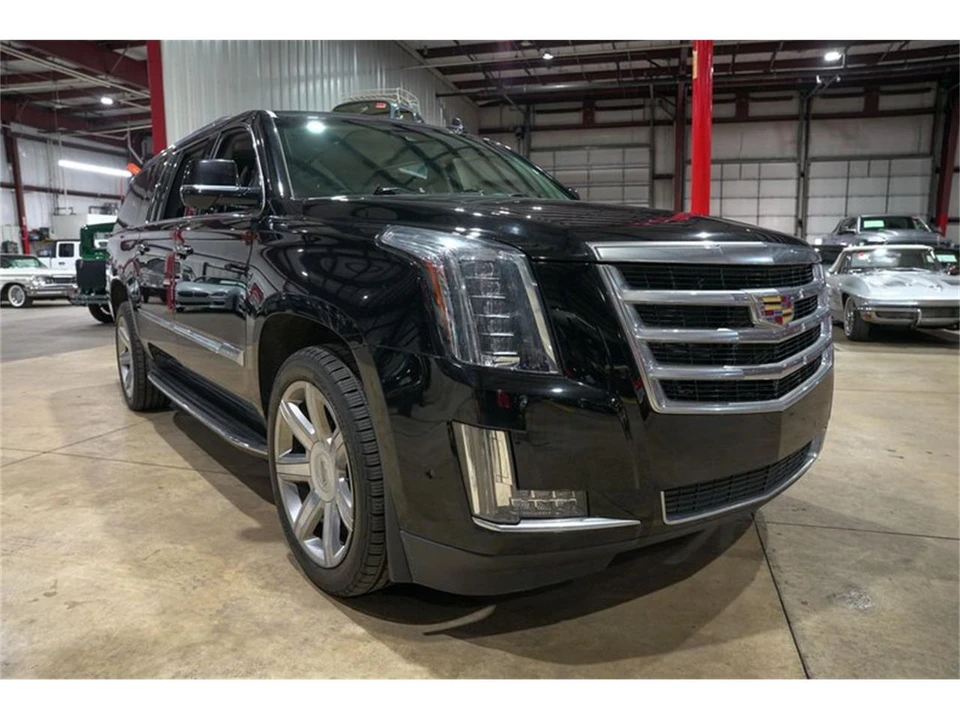 2018 Cadillac Escalade 4th Gen - Image 12 of 31