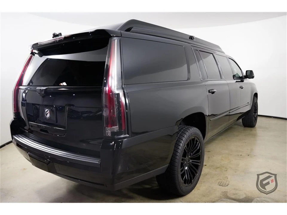 2018 Cadillac Escalade 4th Gen - Image 9 of 31