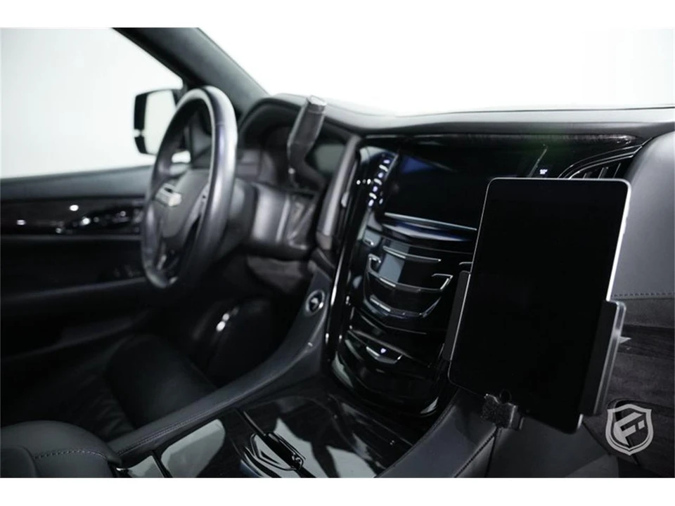 2018 Cadillac Escalade 4th Gen - Image 24 of 31