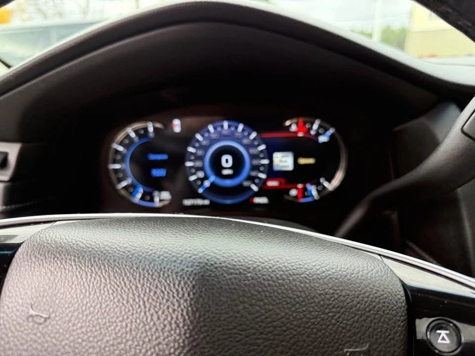2018 Cadillac Escalade 4th Gen - Image 10 of 17