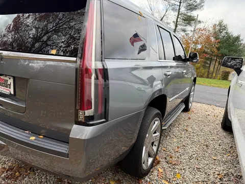 2018 Cadillac Escalade 4th Gen - Image 4 of 17