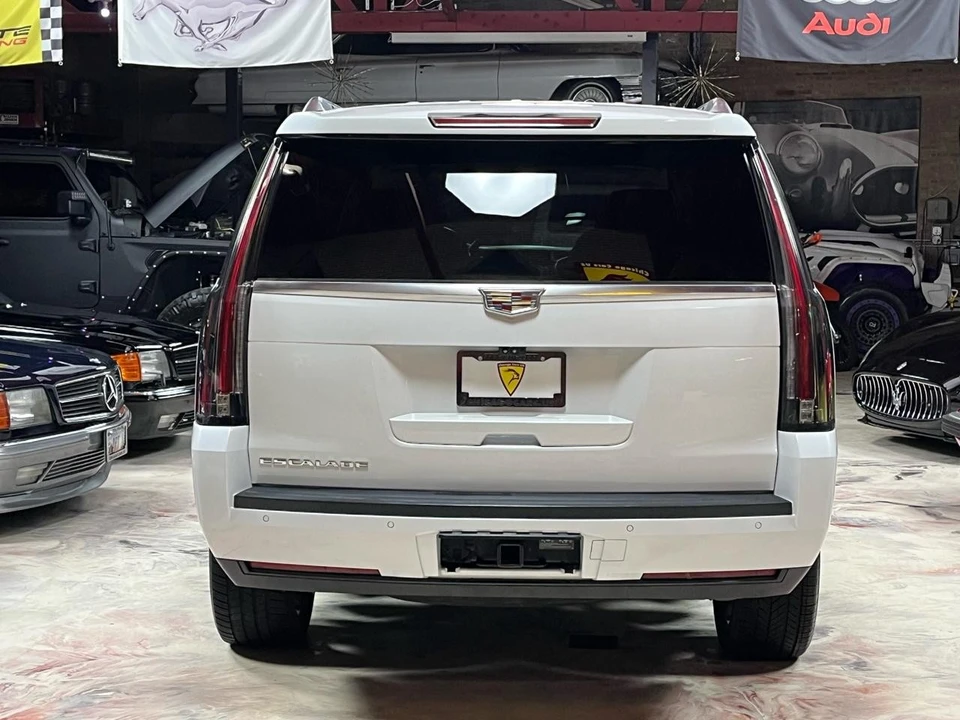 2018 Cadillac Escalade 4th Gen - Image 5 of 21