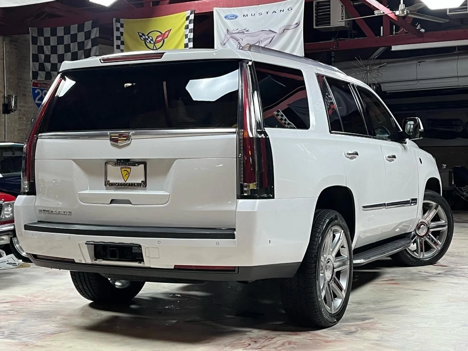 2018 Cadillac Escalade 4th Gen - Image 4 of 21