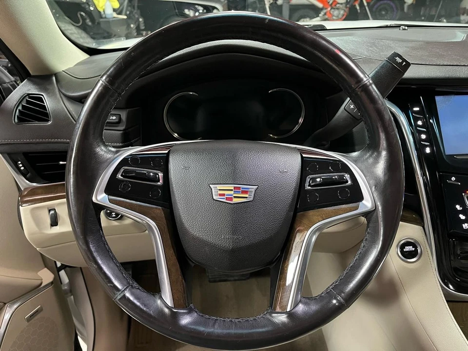 2018 Cadillac Escalade 4th Gen - Image 9 of 21
