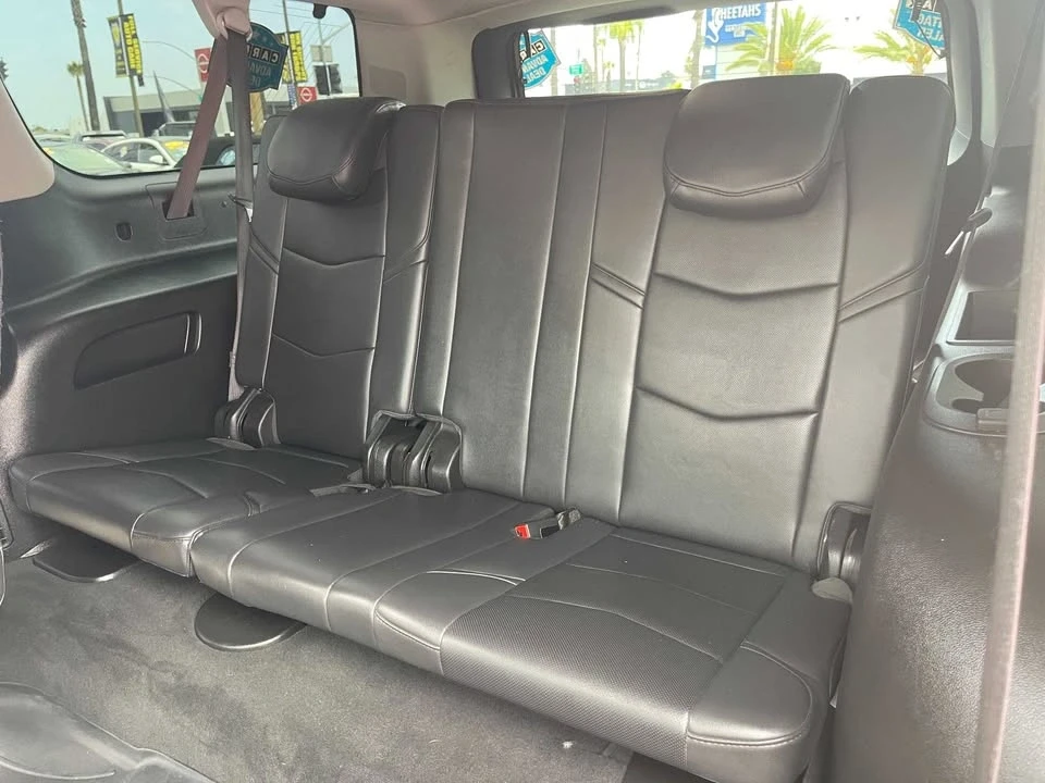 2018 Cadillac Escalade 4th Gen - Image 14 of 19