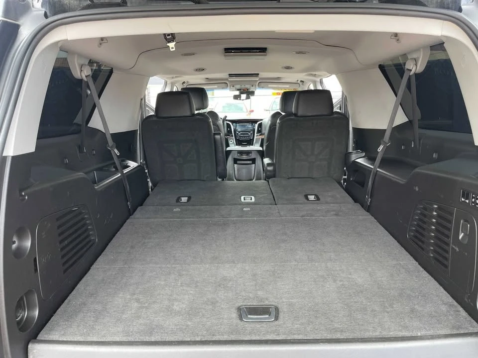 2018 Cadillac Escalade 4th Gen - Image 9 of 19