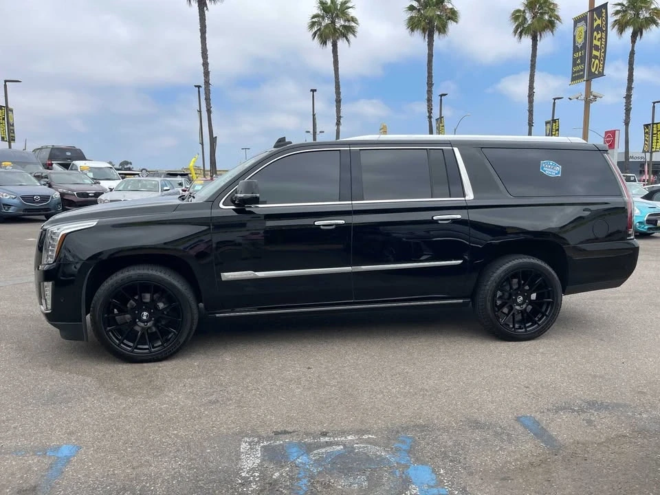 2018 Cadillac Escalade 4th Gen - Image 5 of 19