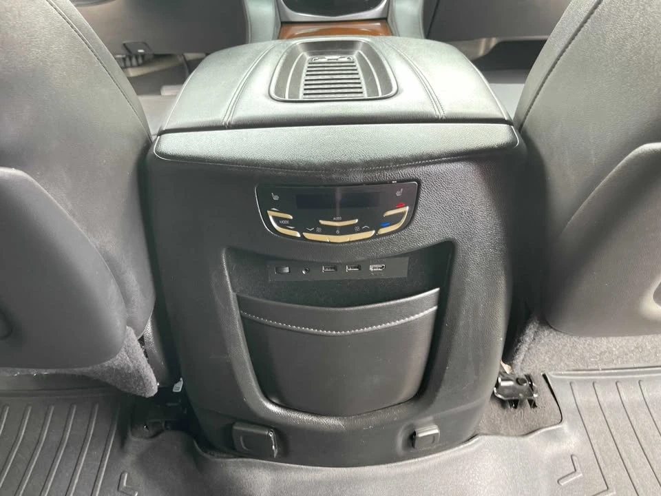 2018 Cadillac Escalade 4th Gen - Image 19 of 19