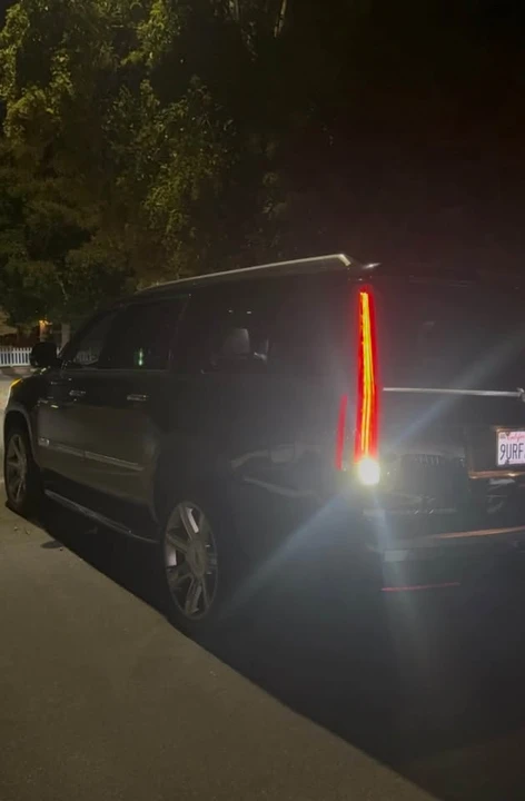2018 Cadillac Escalade 4th Gen - Image 15 of 19