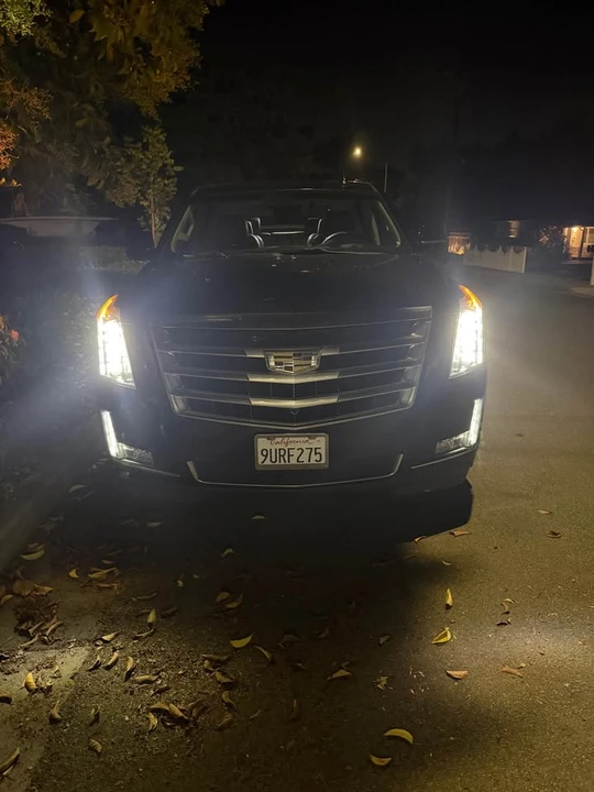 2018 Cadillac Escalade 4th Gen - Image 16 of 19