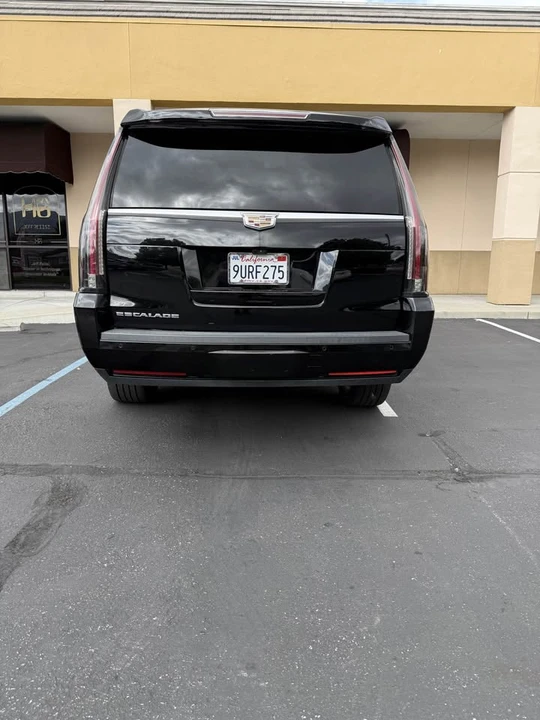 2018 Cadillac Escalade 4th Gen - Image 5 of 19