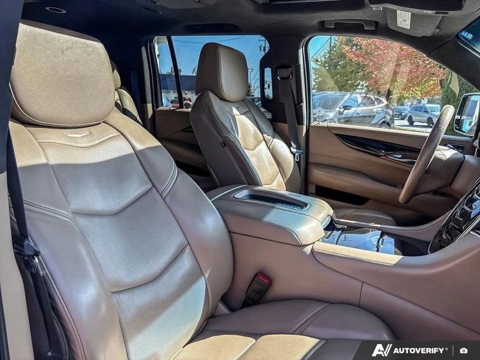 2018 Cadillac Escalade 4th Gen - Image 7 of 9