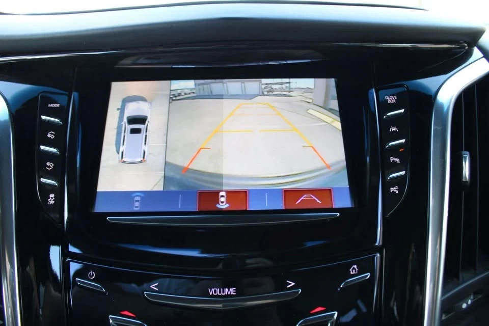 2018 Cadillac Escalade 4th Gen - Image 15 of 19