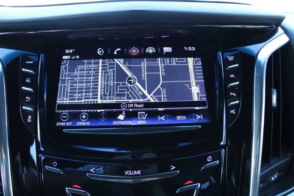2018 Cadillac Escalade 4th Gen - Image 16 of 19