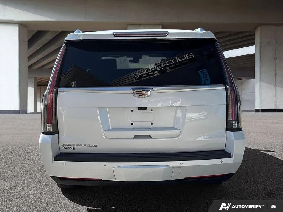 2018 Cadillac Escalade 4th Gen - Image 4 of 9