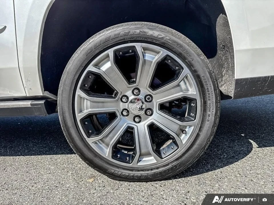 2018 Cadillac Escalade 4th Gen - Image 5 of 9