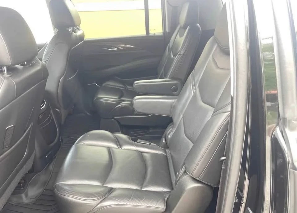 2018 Cadillac Escalade 4th Gen - Image 5 of 6