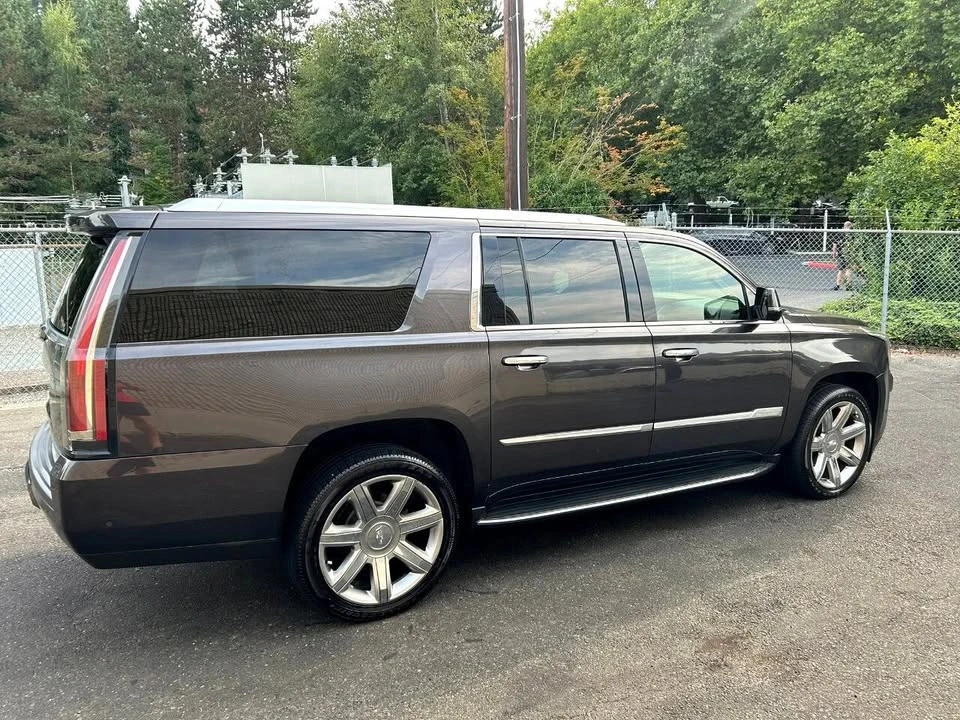 2018 Cadillac Escalade 4th Gen - Image 2 of 20