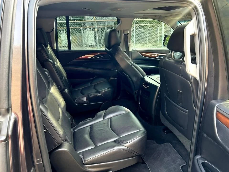 2018 Cadillac Escalade 4th Gen - Image 14 of 20