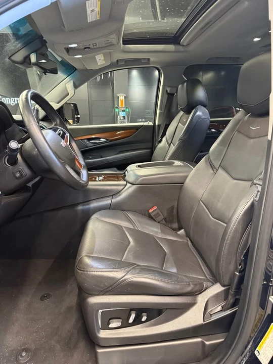 2018 Cadillac Escalade 4th Gen - Image 10 of 16