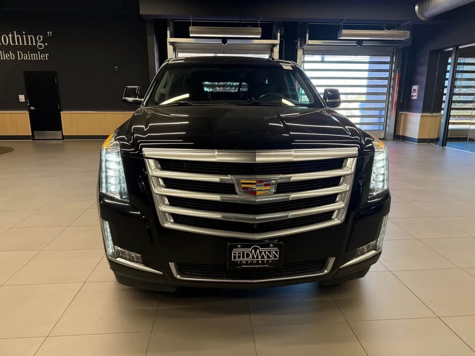 2018 Cadillac Escalade 4th Gen - Image 9 of 16