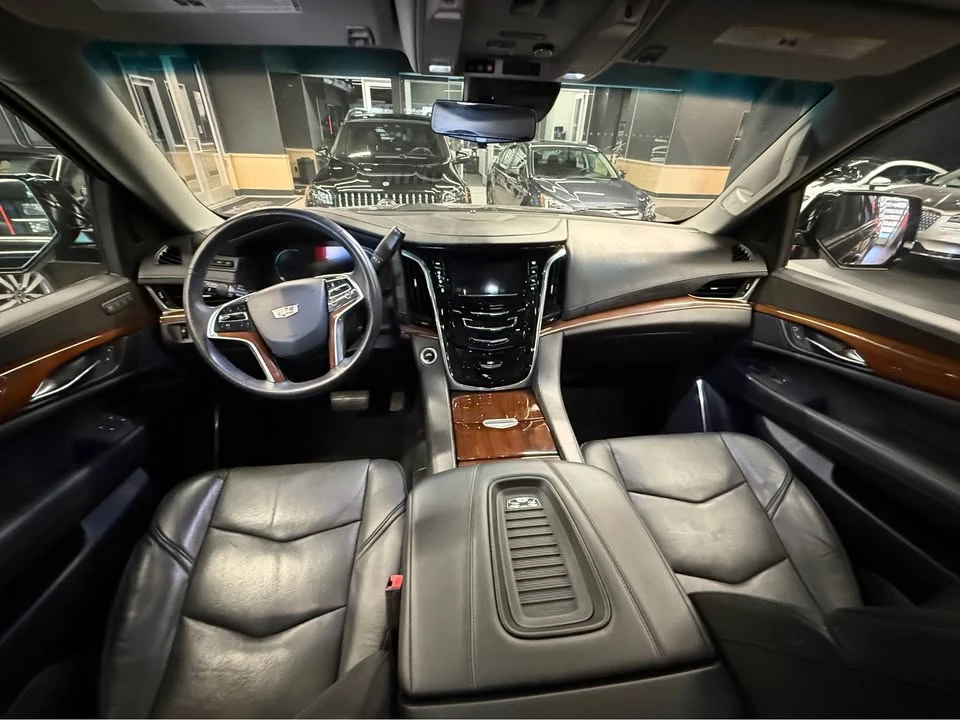 2018 Cadillac Escalade 4th Gen - Image 14 of 16
