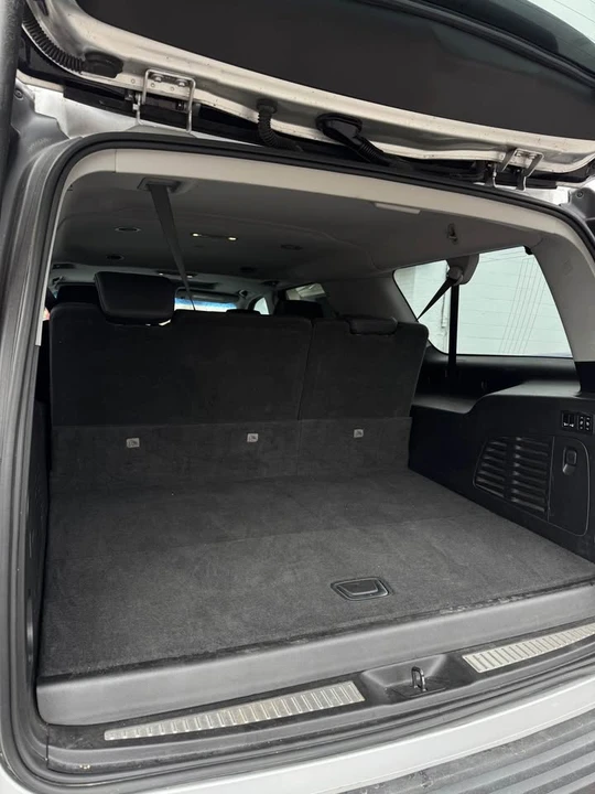 2018 Cadillac Escalade 4th Gen - Image 9 of 9