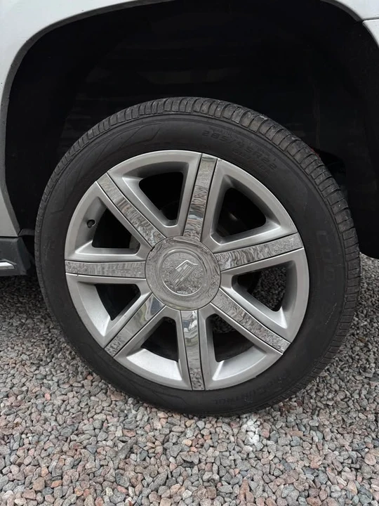 2018 Cadillac Escalade 4th Gen - Image 3 of 9