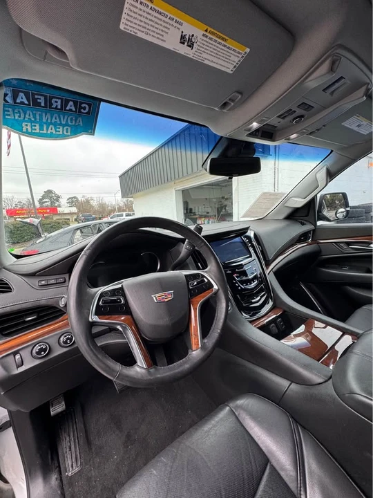 2018 Cadillac Escalade 4th Gen - Image 4 of 9