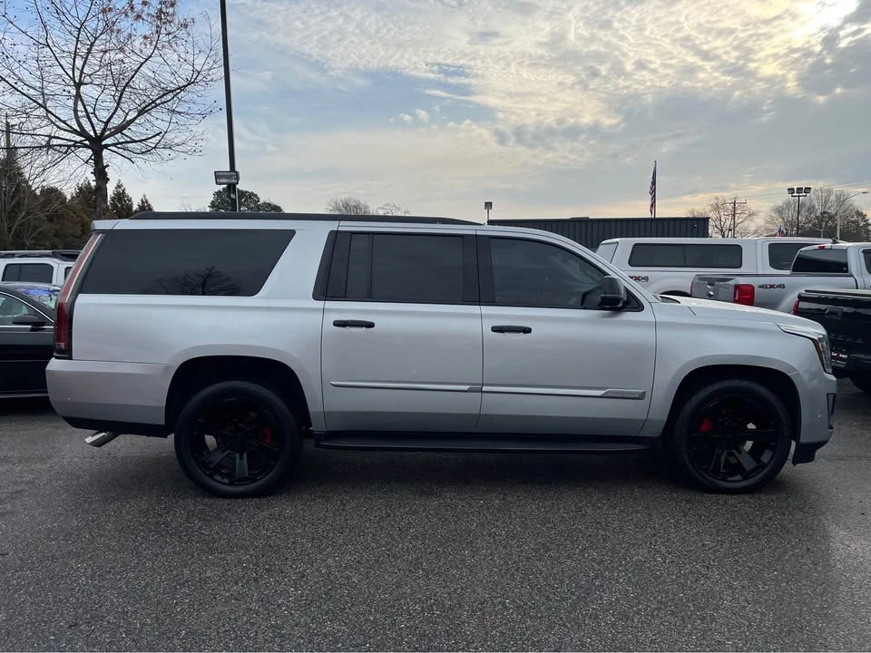 2018 Cadillac Escalade 4th Gen - Image 3 of 14