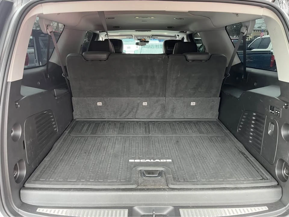 2018 Cadillac Escalade 4th Gen - Image 11 of 14