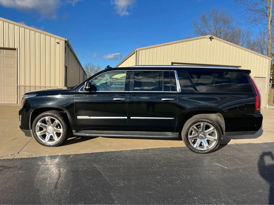 2018 Cadillac Escalade 4th Gen - Image 4 of 7