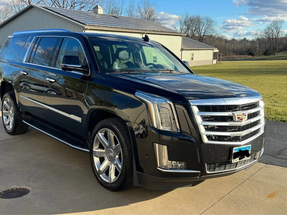 2018 Cadillac Escalade 4th Gen - Image 3 of 7