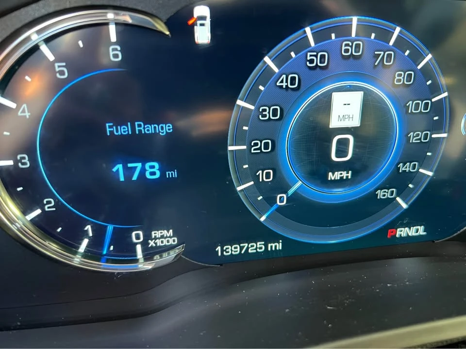 2018 Cadillac Escalade 4th Gen - Image 6 of 7