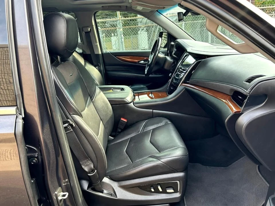 2018 Cadillac Escalade 4th Gen - Image 18 of 20
