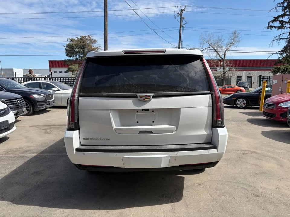 2018 Cadillac Escalade 4th Gen - Image 4 of 9