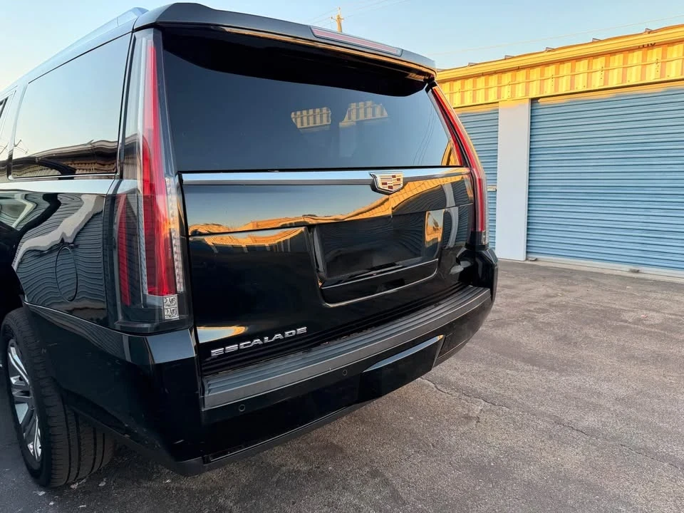 2018 Cadillac Escalade 4th Gen - Image 4 of 19
