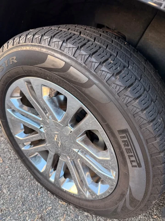 2018 Cadillac Escalade 4th Gen - Image 19 of 19