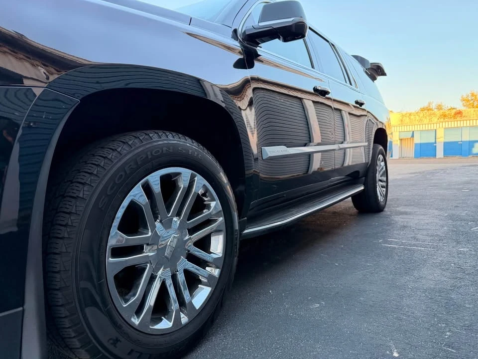 2018 Cadillac Escalade 4th Gen - Image 3 of 19