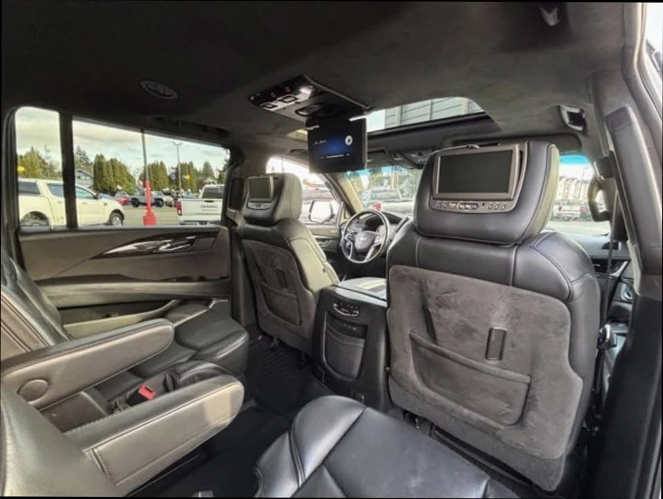 2018 Cadillac Escalade 4th Gen - Image 18 of 20