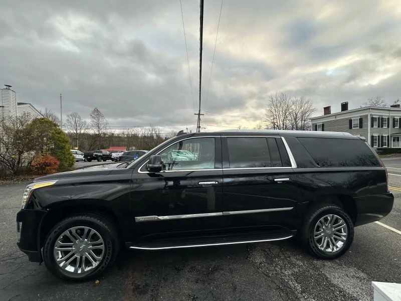 2018 Cadillac Escalade 4th Gen - Image 7 of 12