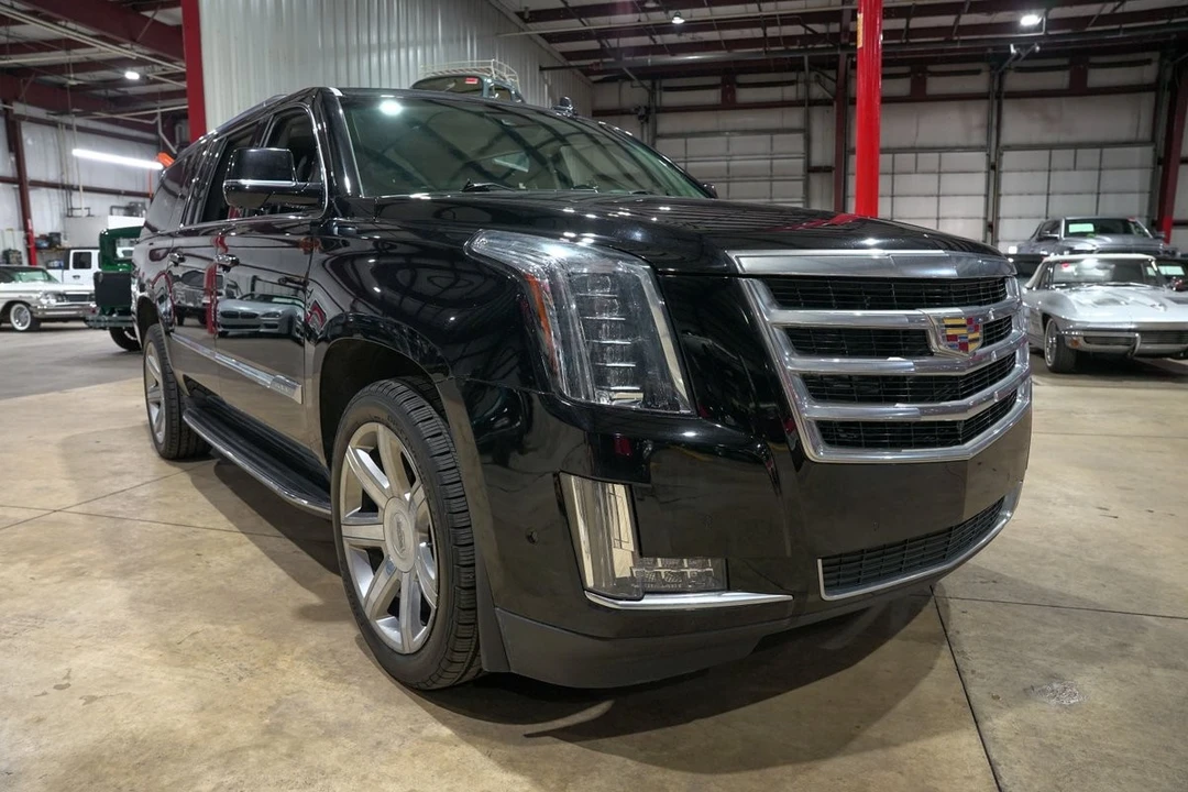 2018 Cadillac Escalade 4th Gen - Image 12 of 12