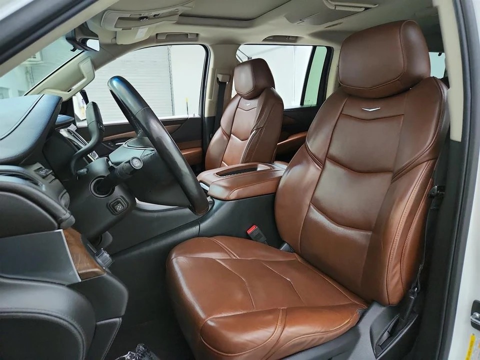 2018 Cadillac Escalade 4th Gen - Image 14 of 21